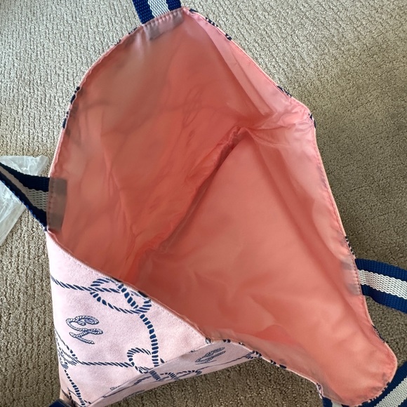 New Estee Lauder pink navy nautical tote - Picture 4 of 7